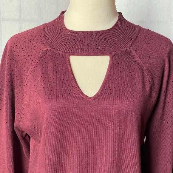 Cable & Gauge Plum Purple Pullover Sweater w/Cut Out & Beaded Top (Size: Large) - Picture 3 of 11
